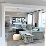 Haus Sonnenschein *
