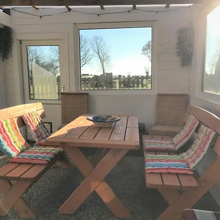 Haus Sonnenschein Dom wakacyjny Janneby